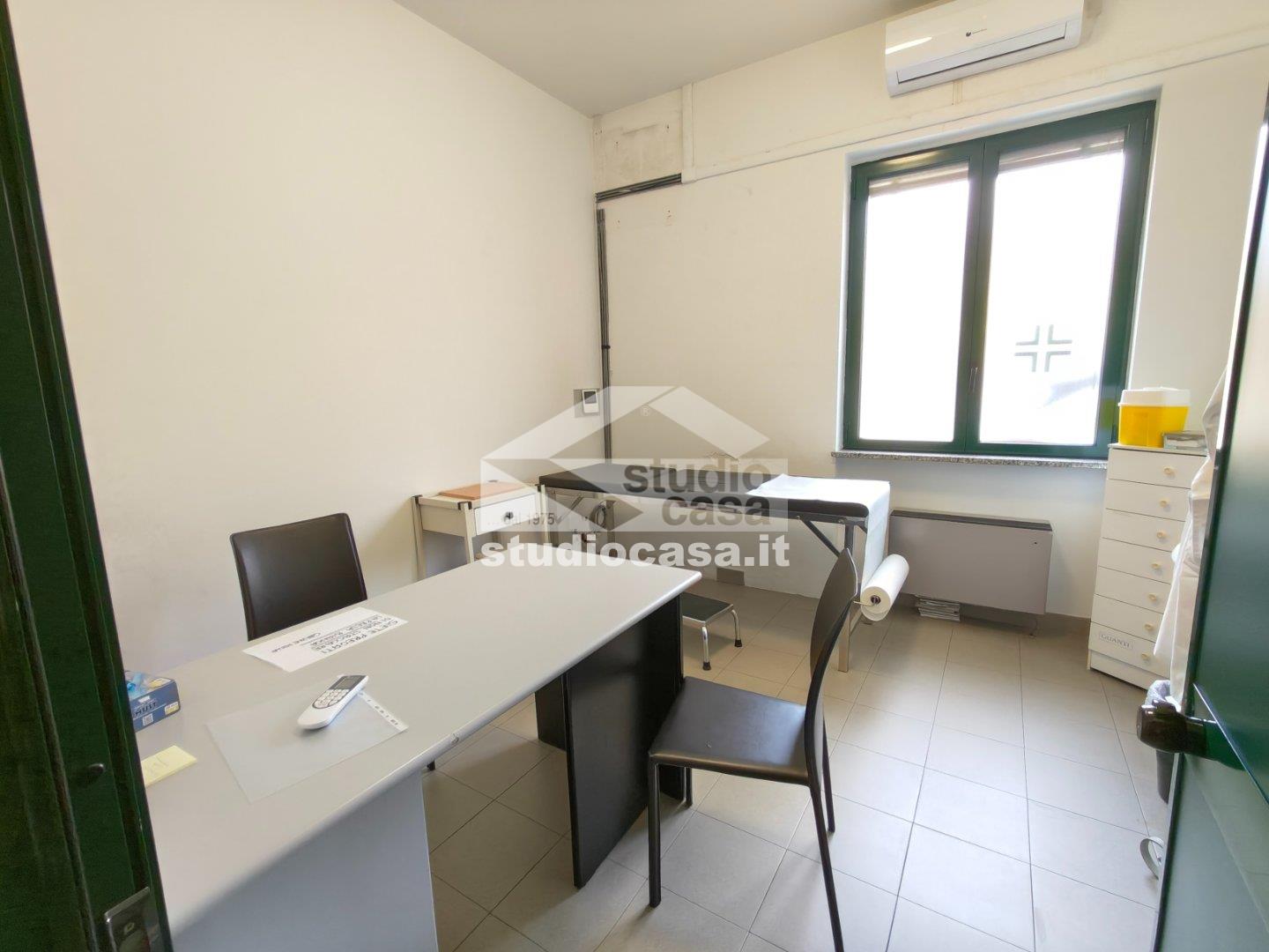 Studio in affitto a Crema