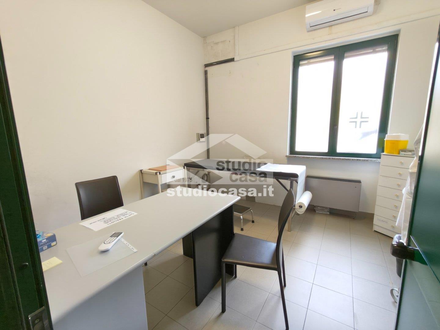 Studio in affitto a Crema