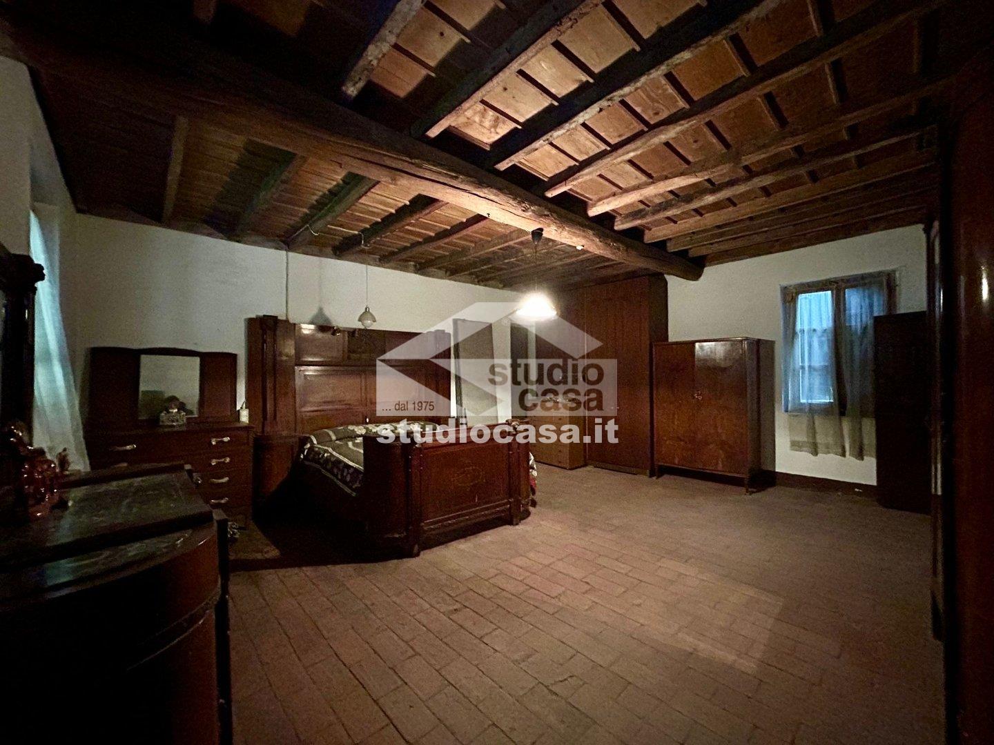 Cascina in vendita a Crema