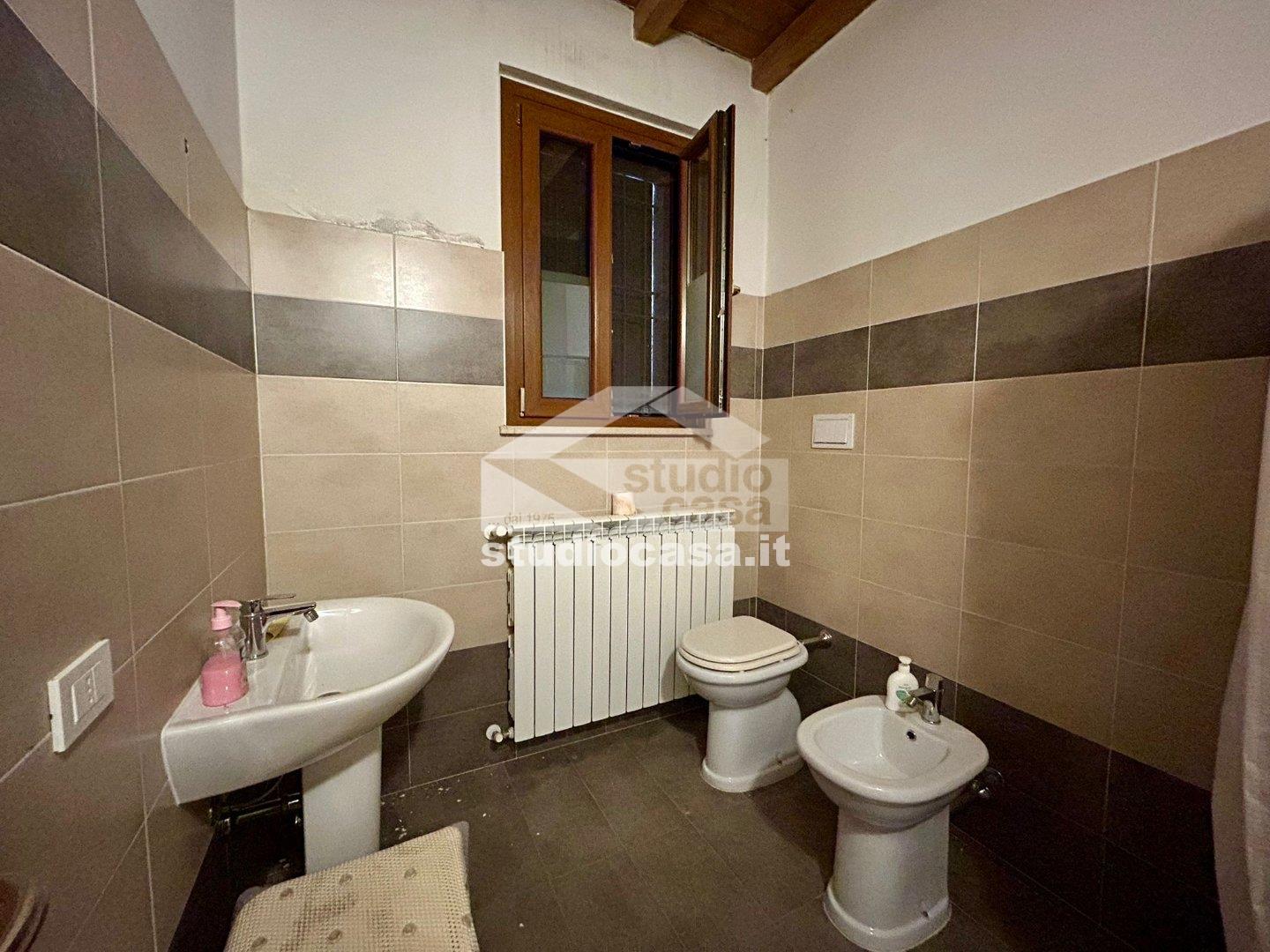 Cascina in vendita a Crema
