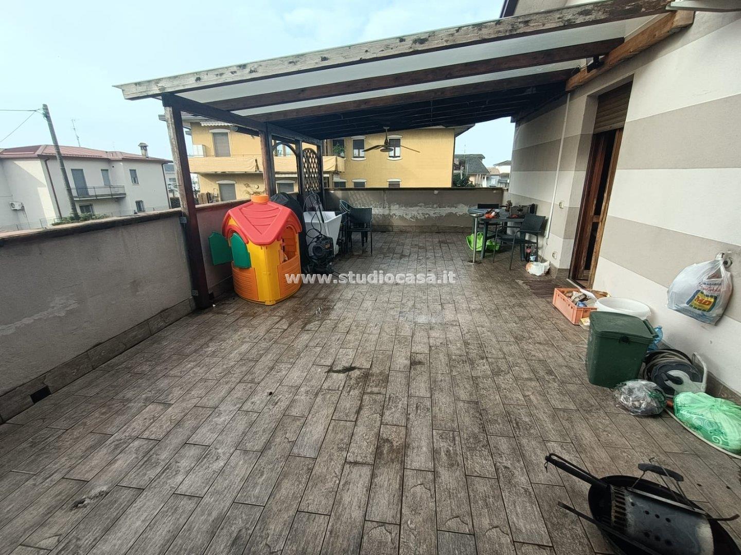 Appartamento in vendita a Castelleone