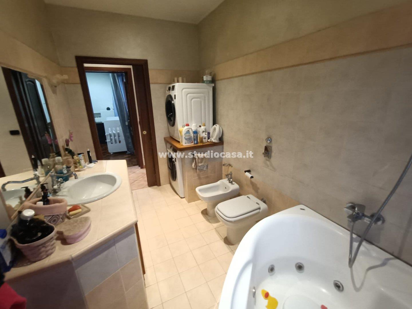 Appartamento in vendita a Castelleone