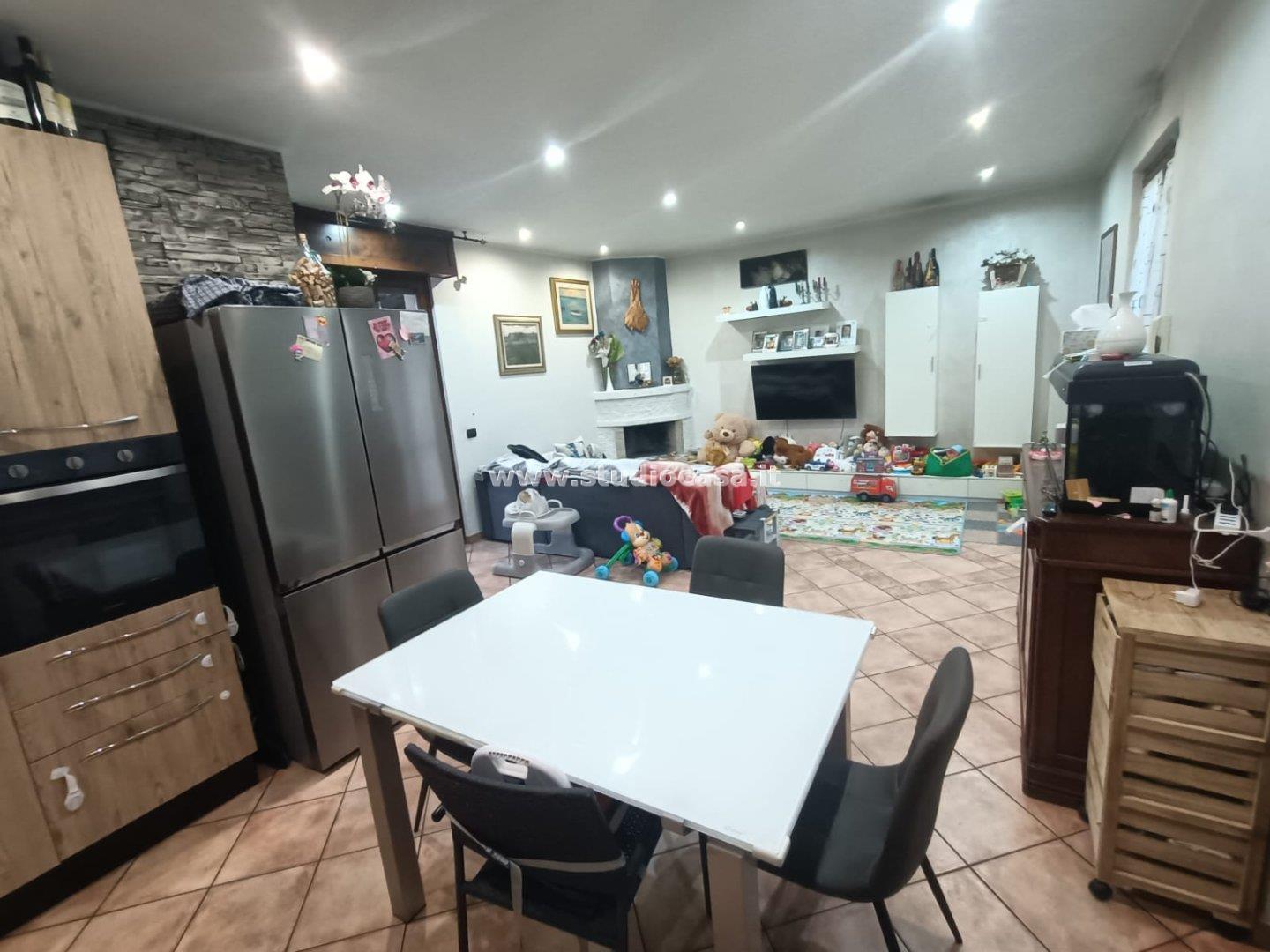 Appartamento in vendita a Castelleone