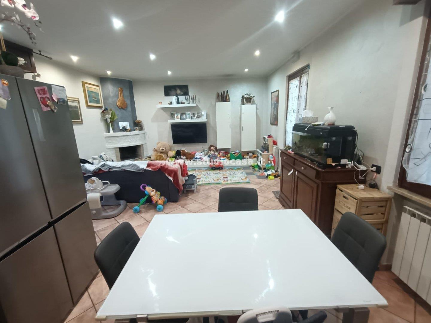 Appartamento in vendita a Castelleone
