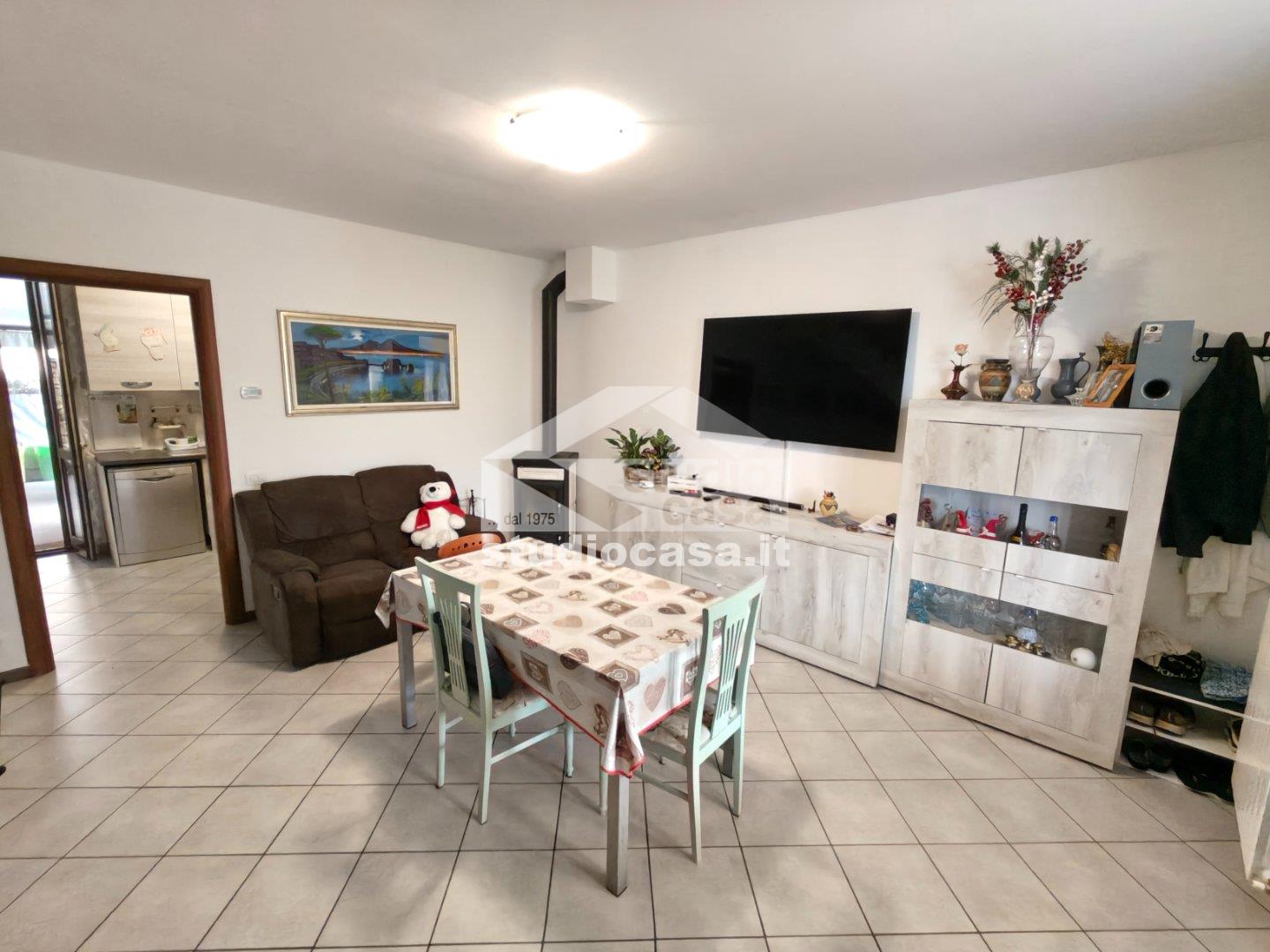 Villa Bifamiliare in vendita a Torlino Vimercati