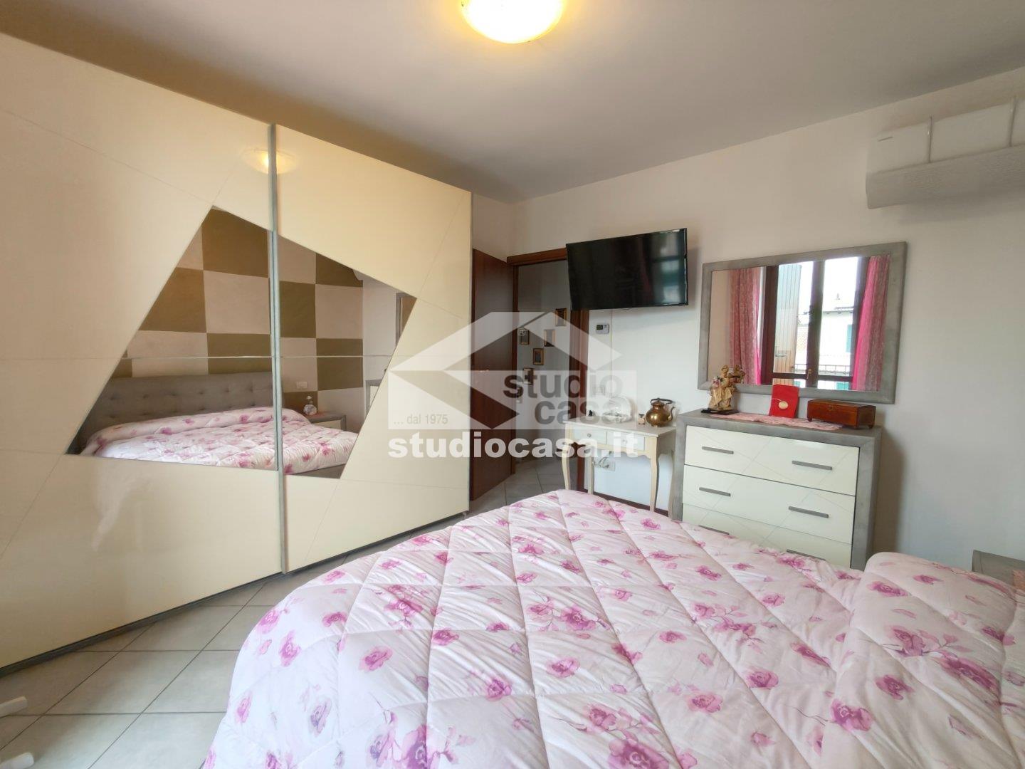 Villa Bifamiliare in vendita a Torlino Vimercati