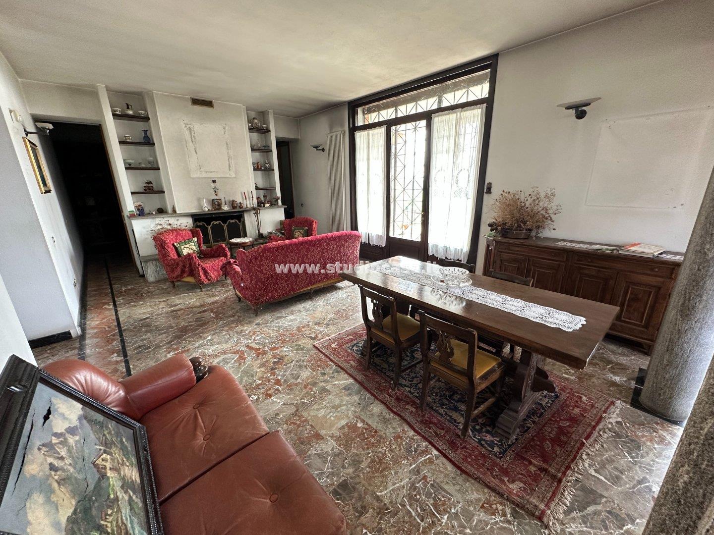 Villa Unifamiliare in vendita a Crespiatica