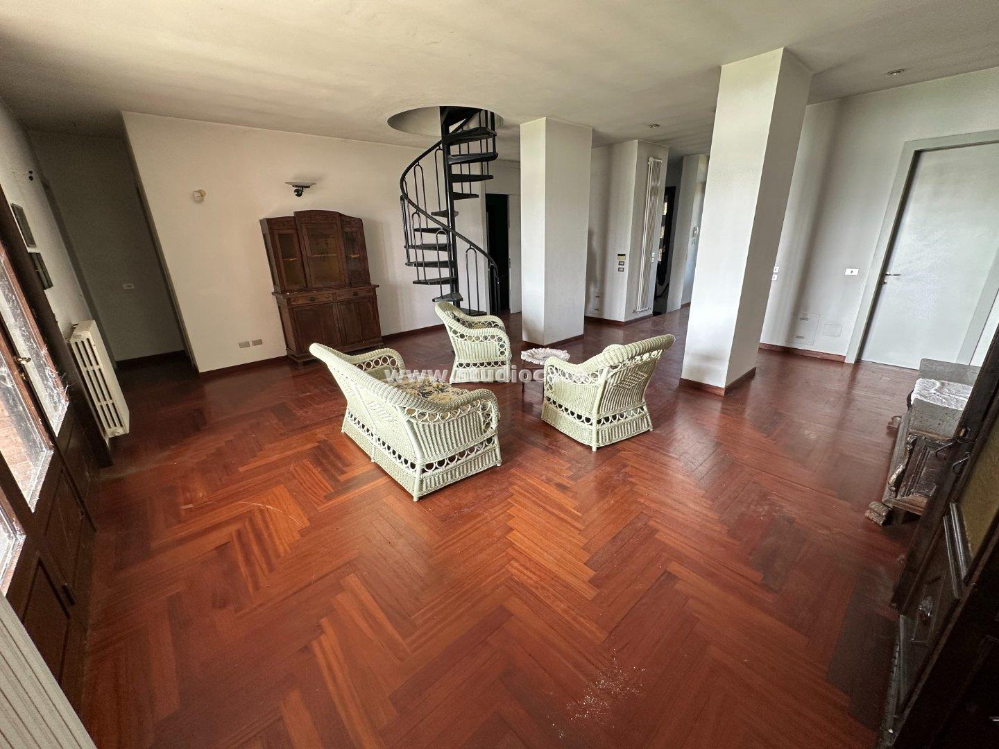 Villa Unifamiliare in vendita a Crespiatica