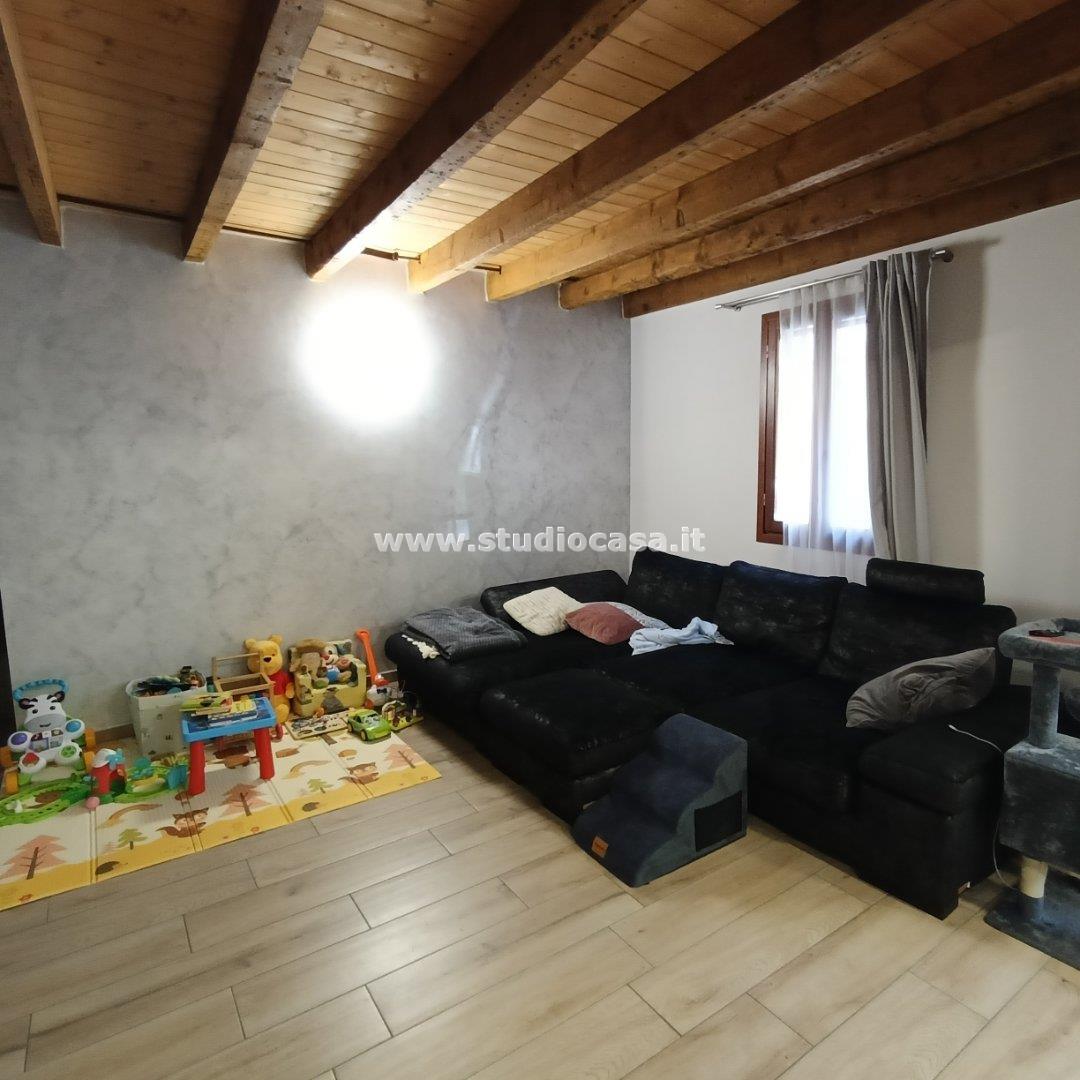 Appartamento in vendita a Bagnolo Cremasco