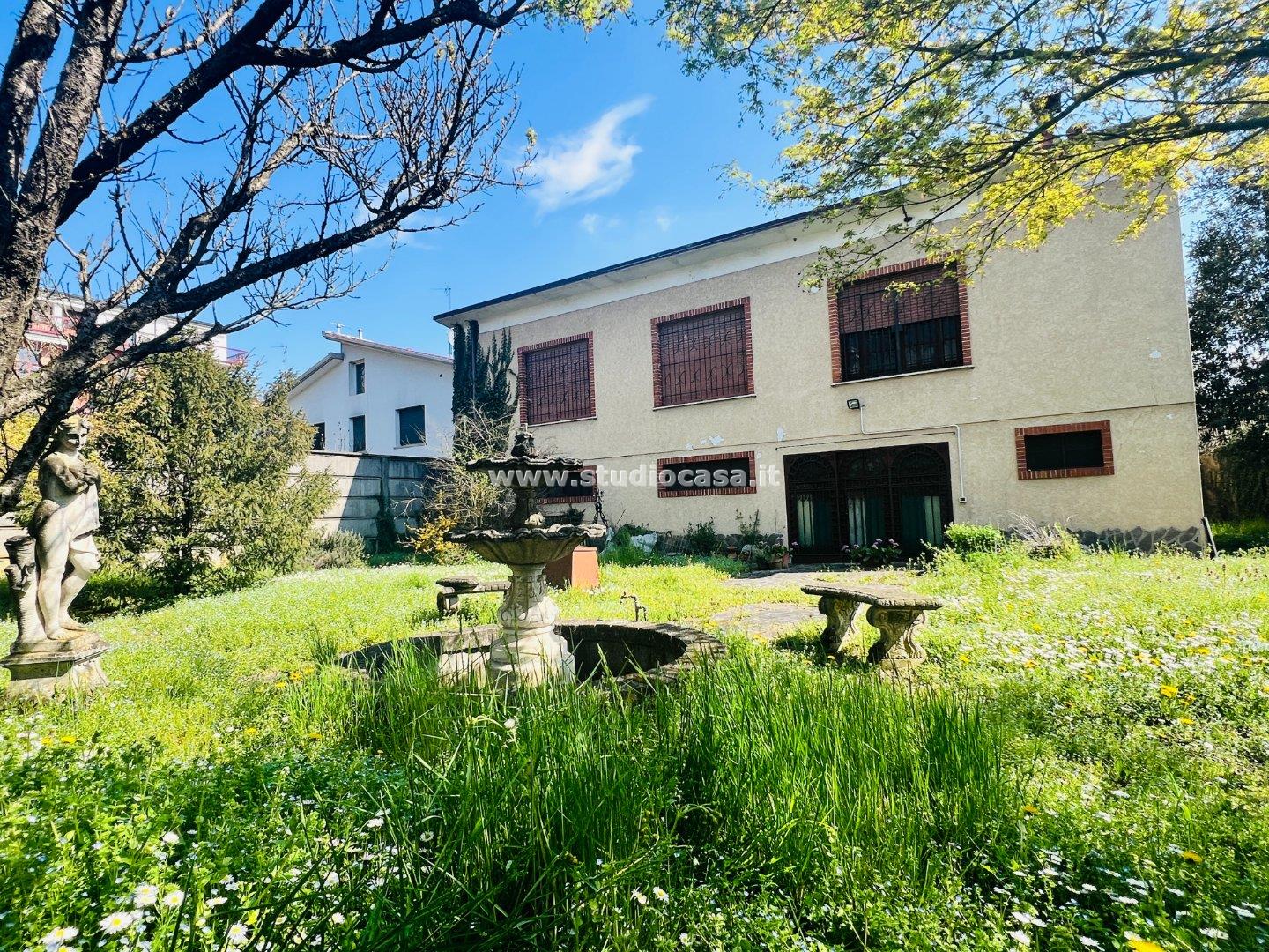Villa Unifamiliare in vendita a Crema
