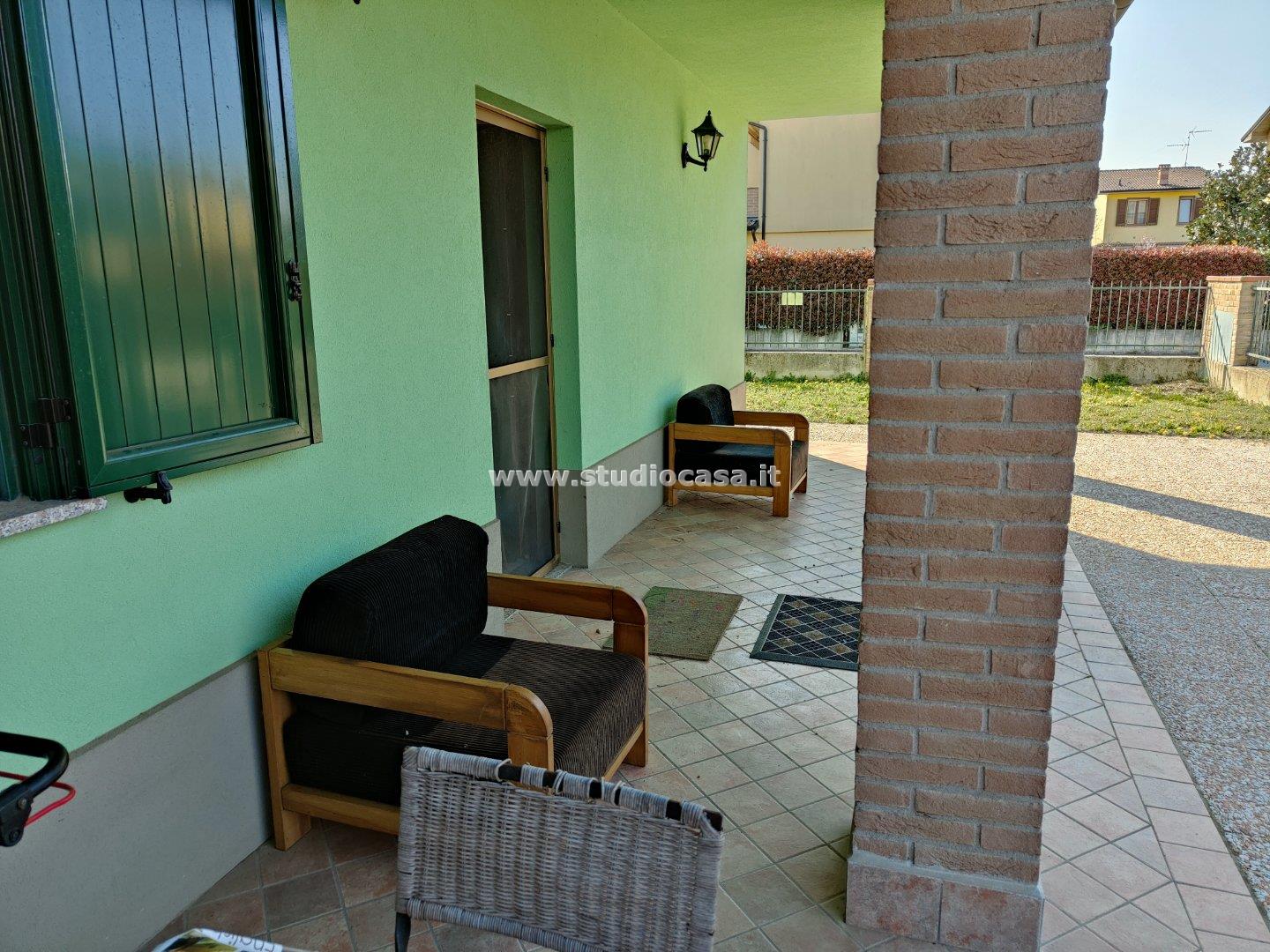 Villa Unifamiliare in vendita a Pandino