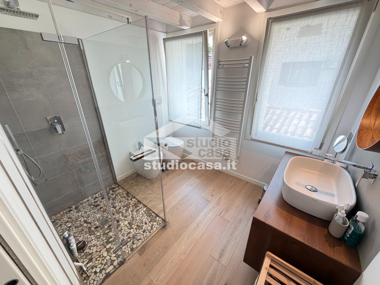 Casa Plurifamiliare in vendita a Crema