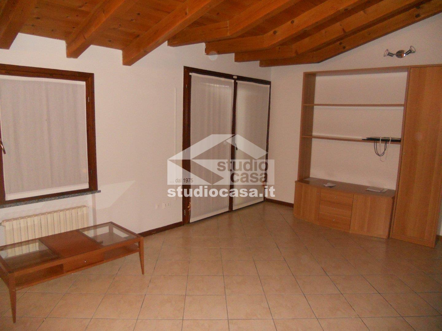Appartamento in affitto a Crema