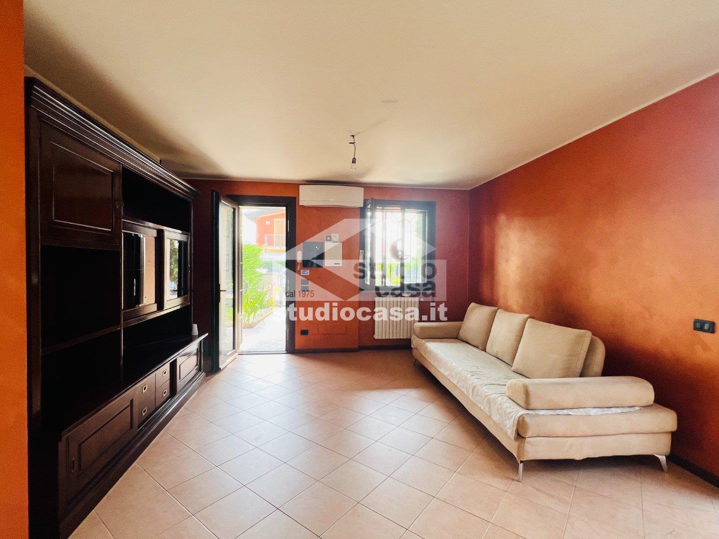 Villa Bifamiliare in vendita a Chieve