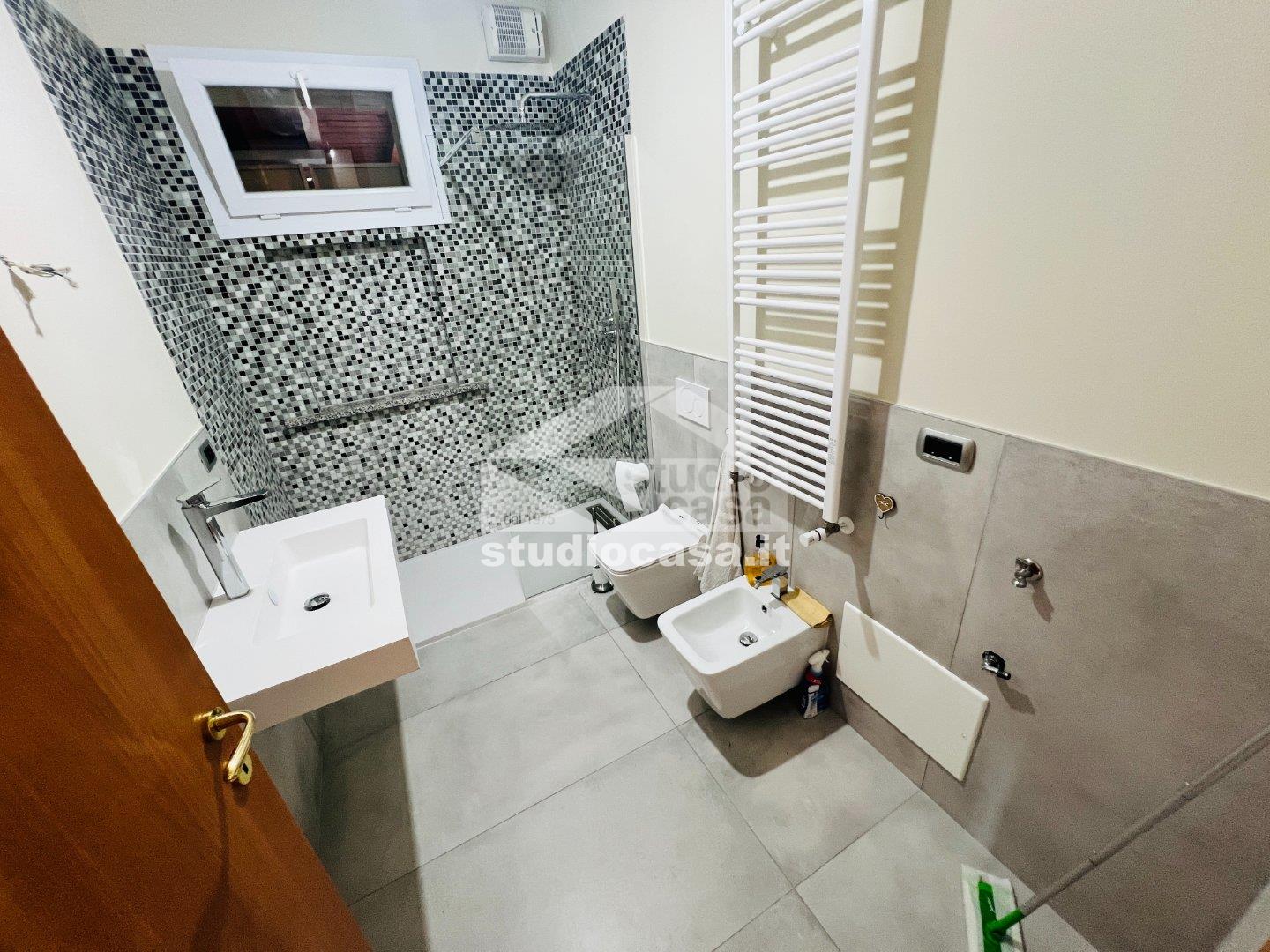 Villa Bifamiliare in vendita a Chieve