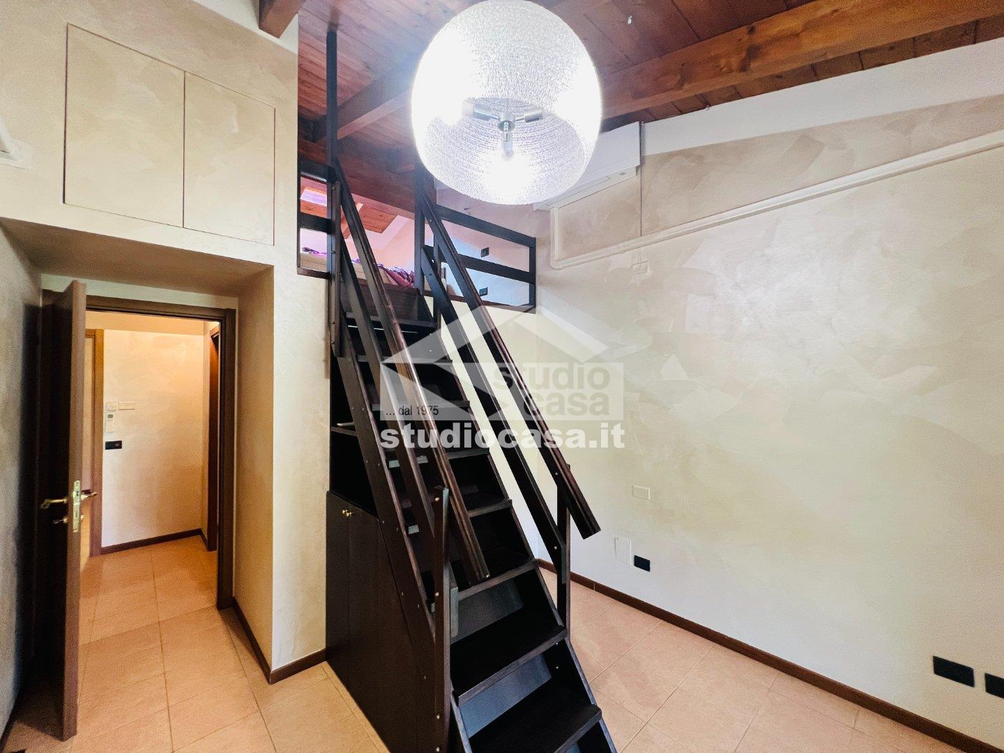 Villa Bifamiliare in vendita a Chieve