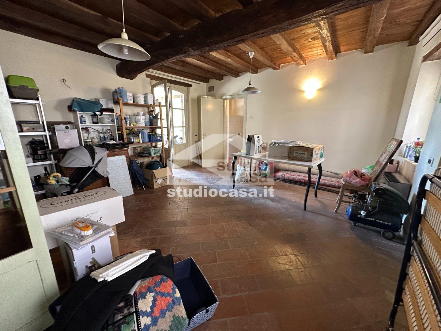 Cascina in vendita a Madignano