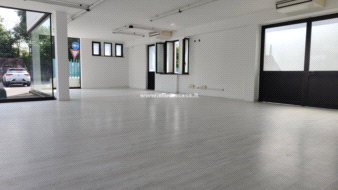 Negozio in affitto a Crema