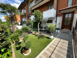 Appartamento in Villa in vendita a Ripalta Cremasca
