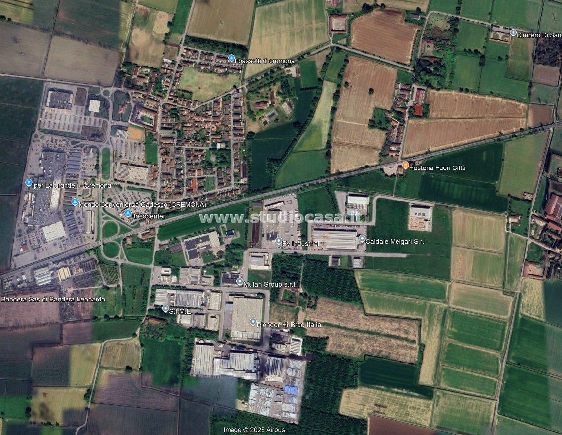 Terreno Commerciale in vendita a Gadesco-Pieve Delmona