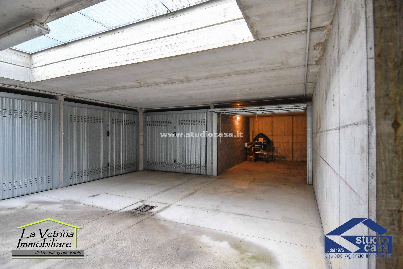 Box / Autorimessa in vendita a Seriate