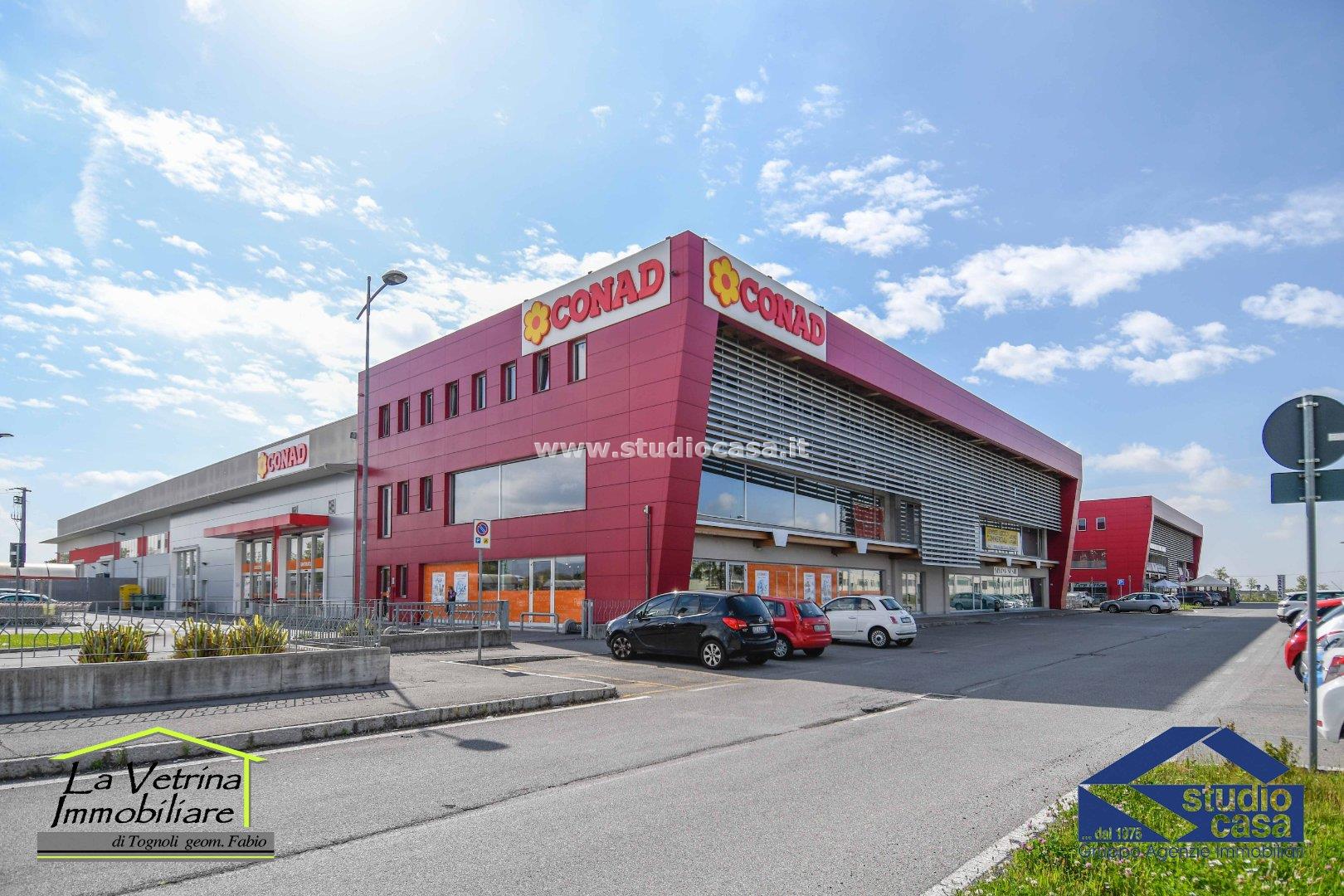 Negozio in affitto a Bolgare