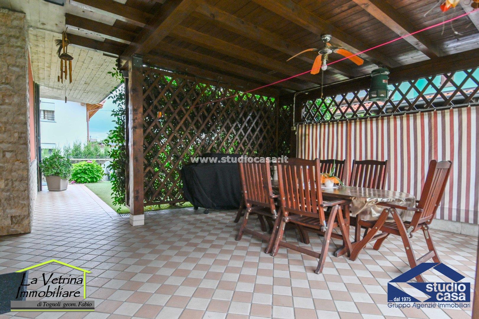 Villa Bifamiliare in vendita a Seriate