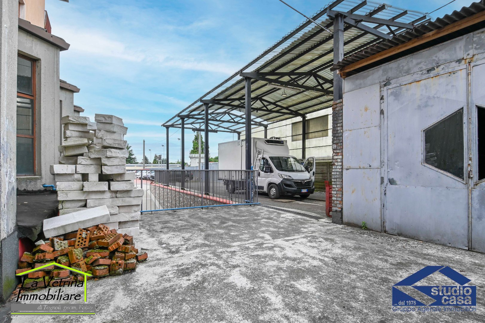 Capannone in vendita a Stezzano