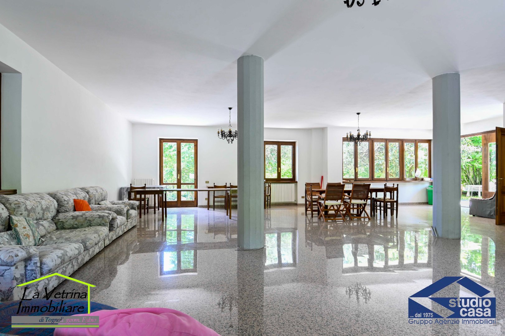 Villa Unifamiliare in vendita a Zandobbio