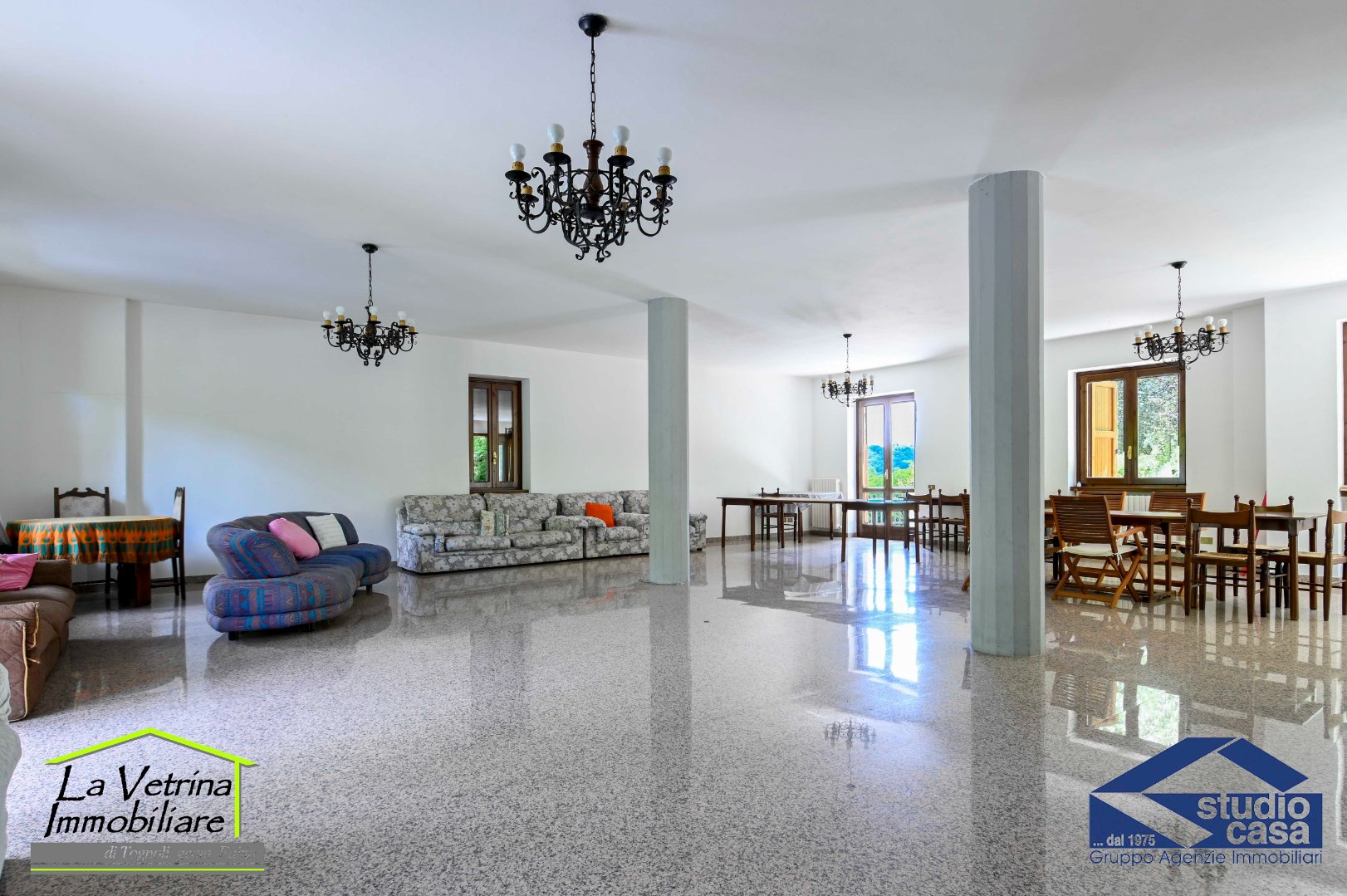 Villa Unifamiliare in vendita a Zandobbio