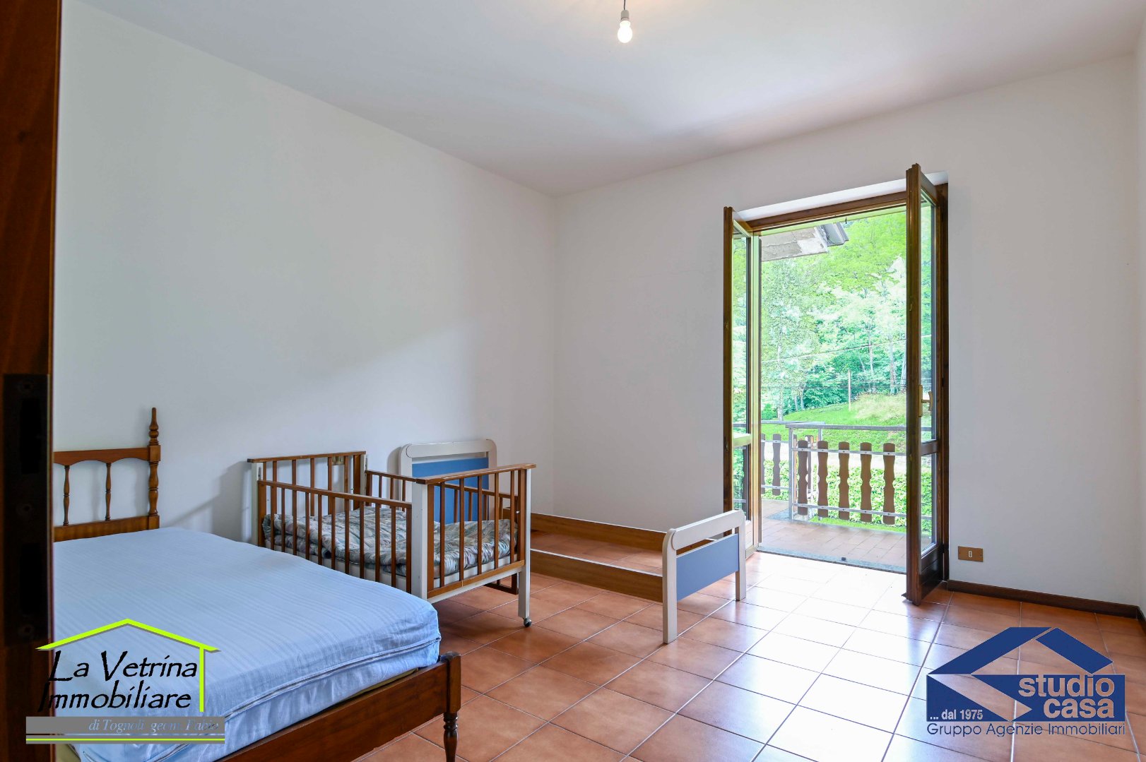 Villa Unifamiliare in vendita a Zandobbio