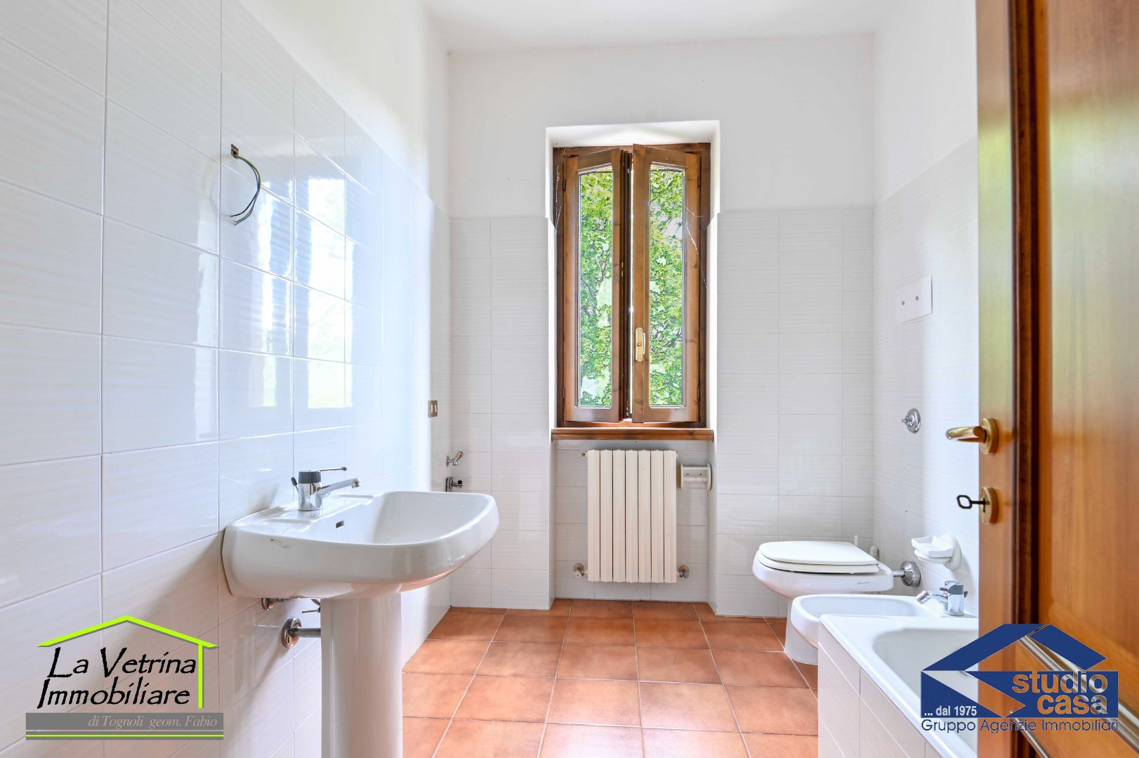Villa Unifamiliare in vendita a Zandobbio