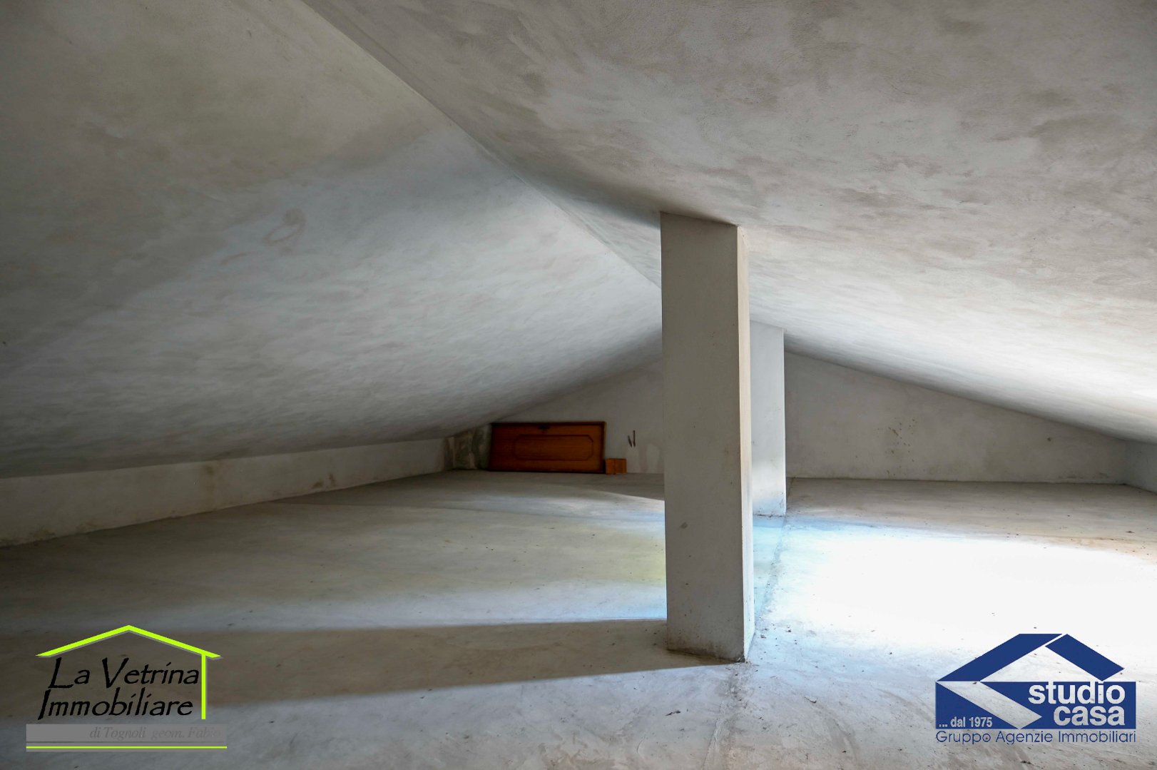 Villa Unifamiliare in vendita a Zandobbio