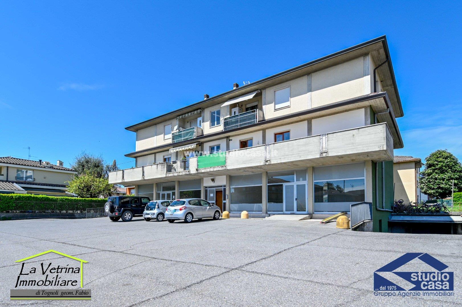 Negozio in affitto a Albano Sant