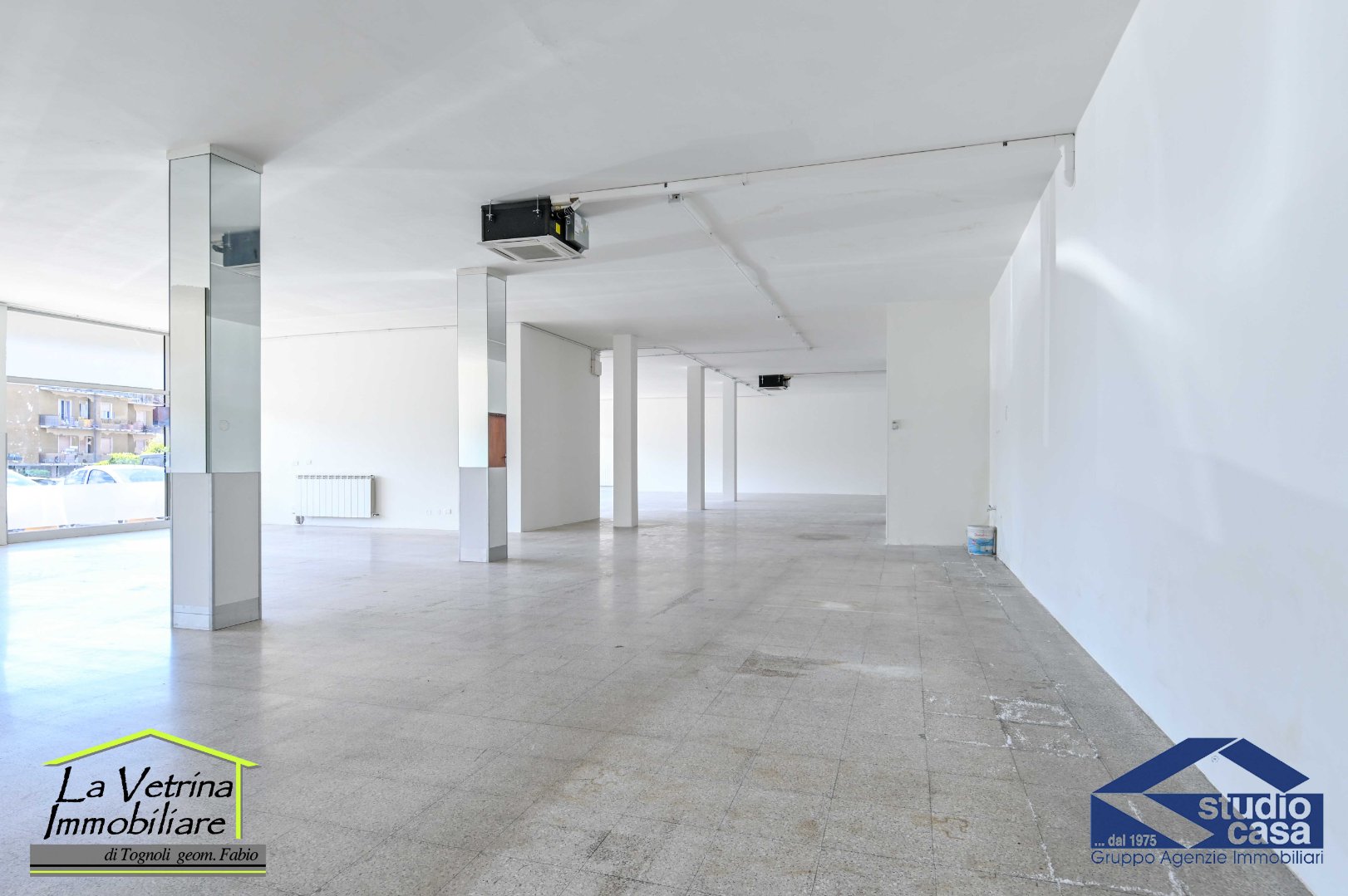 Negozio in affitto a Albano Sant