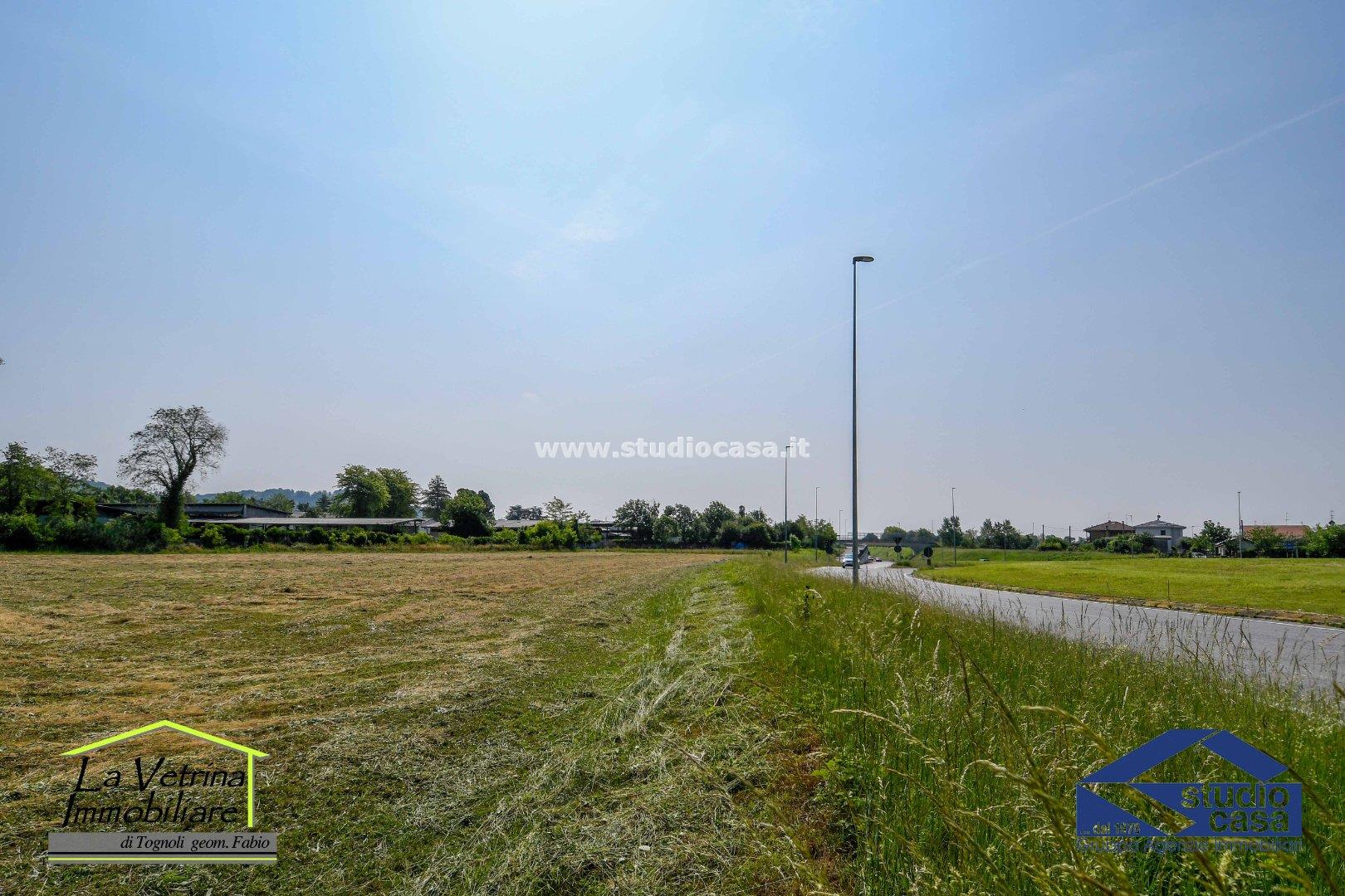 Terreno Agricolo in vendita a Brusaporto
