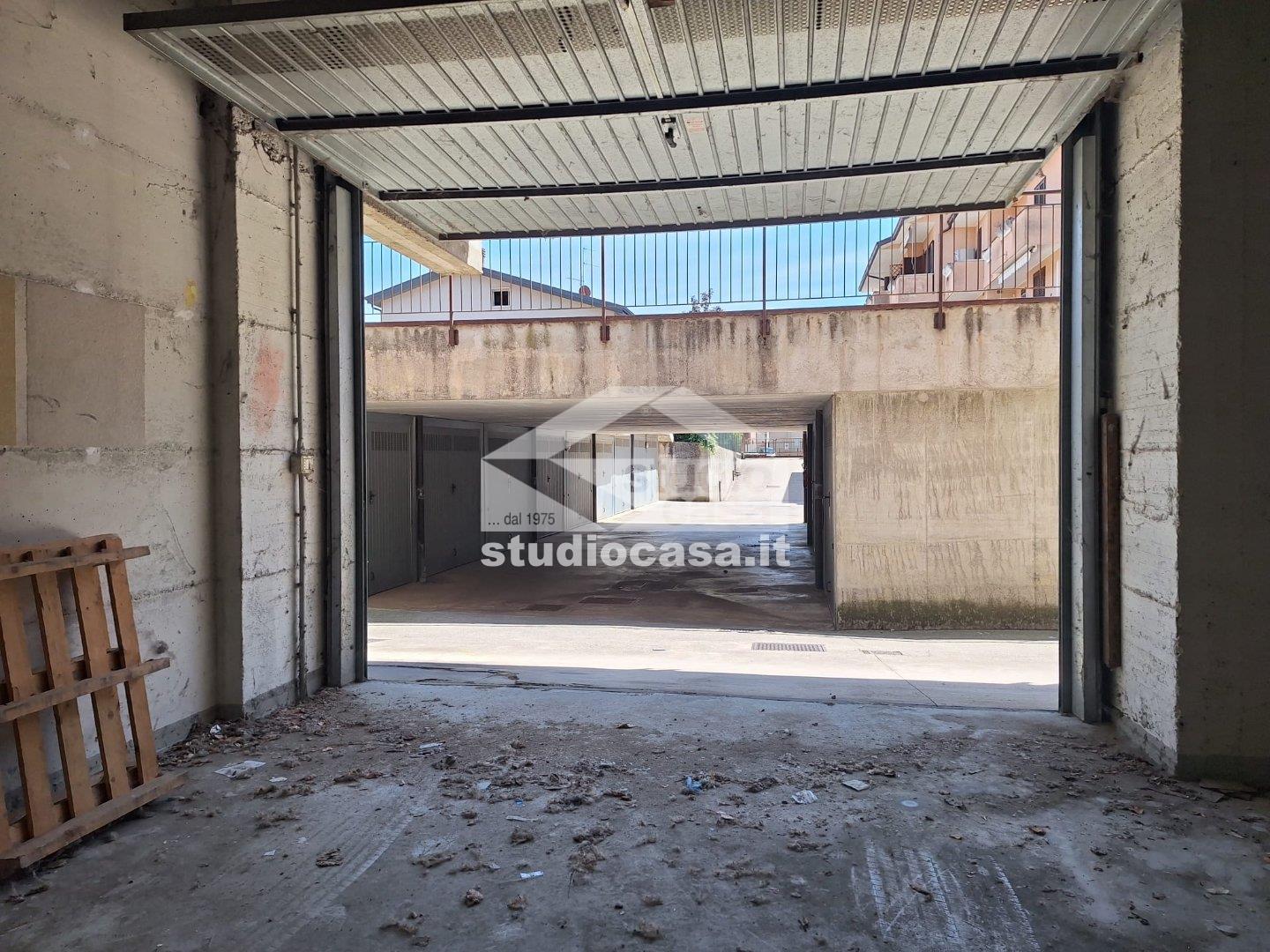 Box / Autorimessa in vendita a San Paolo d