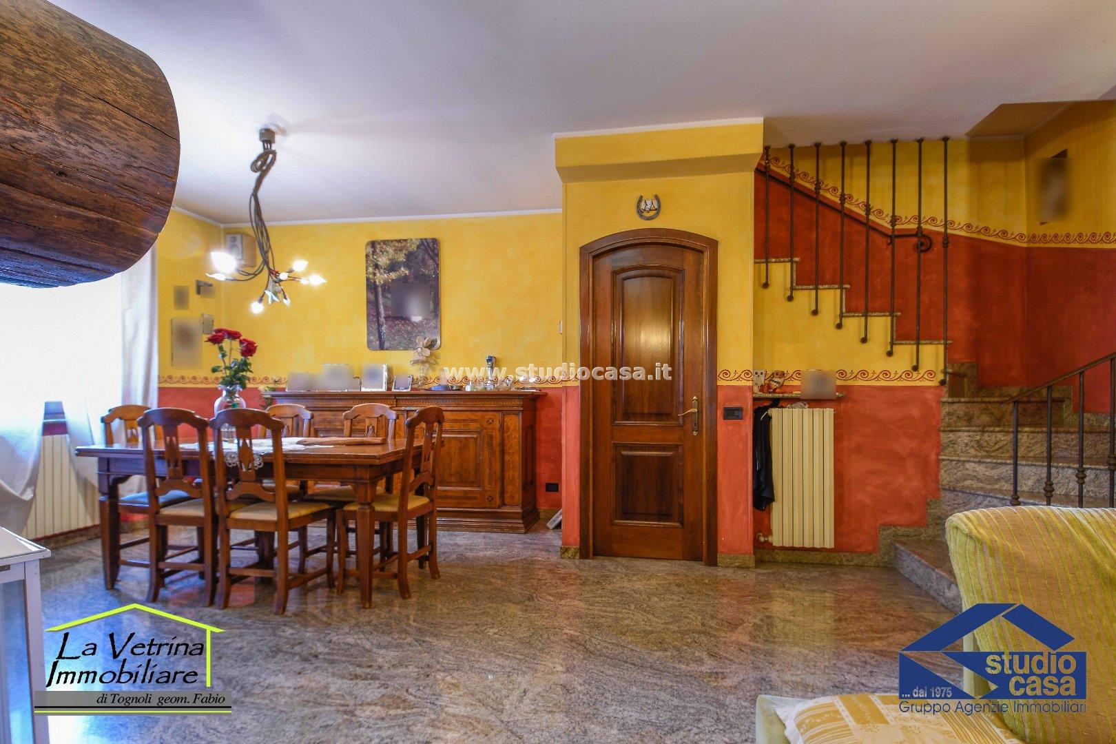 Villa Bifamiliare in vendita a Seriate