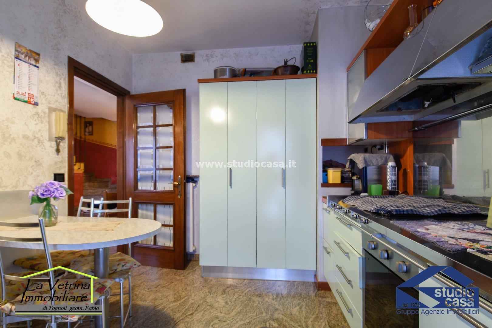 Villa Bifamiliare in vendita a Seriate