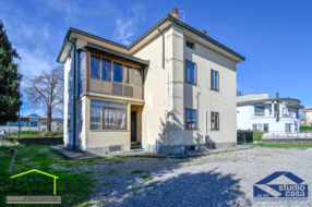 Villa Bifamiliare in vendita a Seriate
