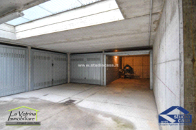 Box / Autorimessa in vendita a Seriate