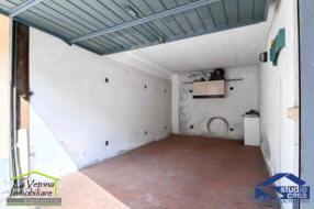 Box / Autorimessa in vendita a Scanzorosciate
