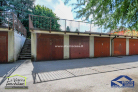 Box / Autorimessa in vendita a Albano Sant'Alessandro