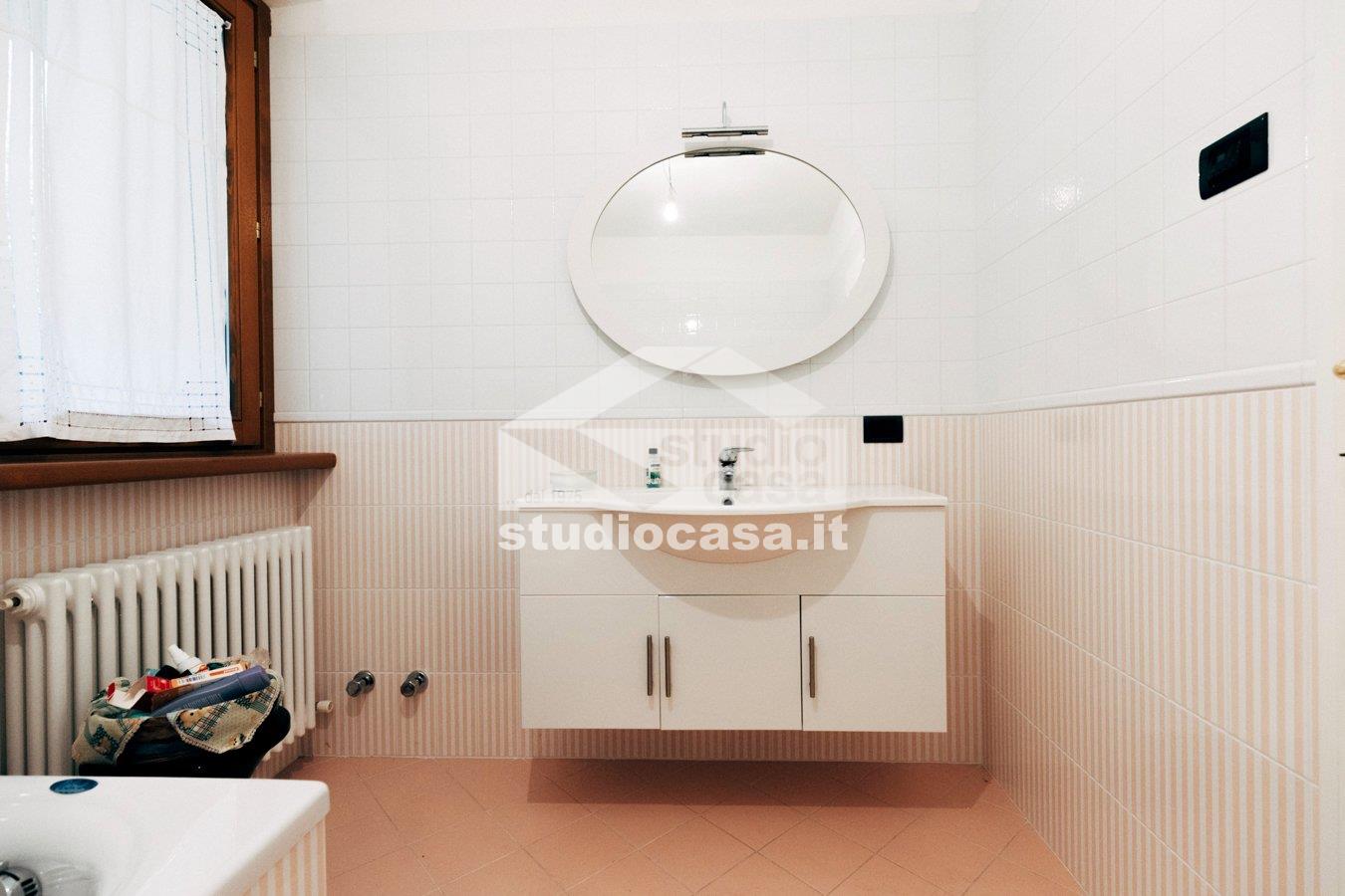 Appartamento in vendita a Dro