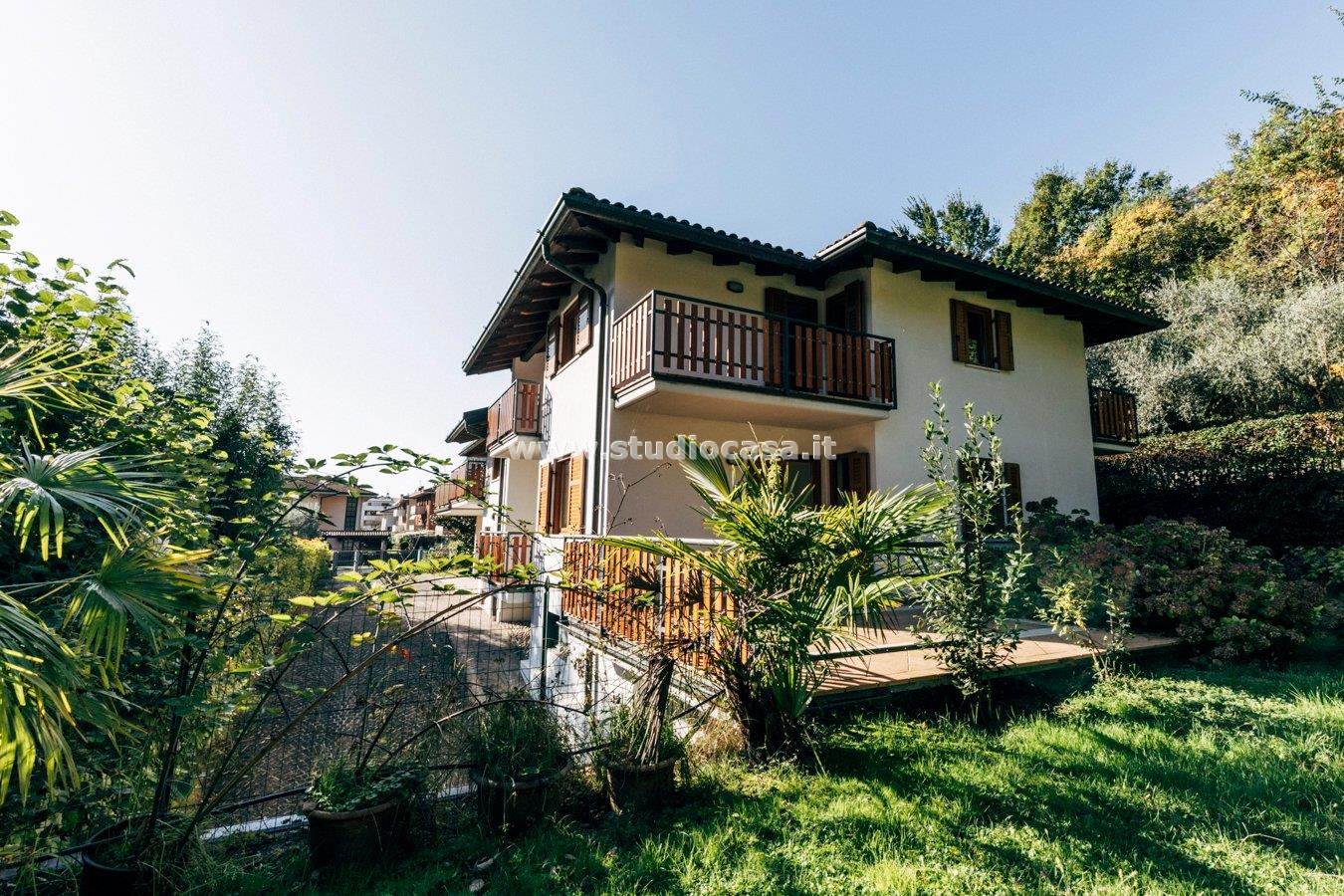 Villa Bifamiliare in vendita a Dro