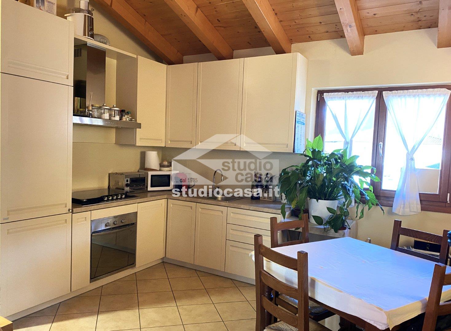 Appartamento in vendita a Nago-Torbole