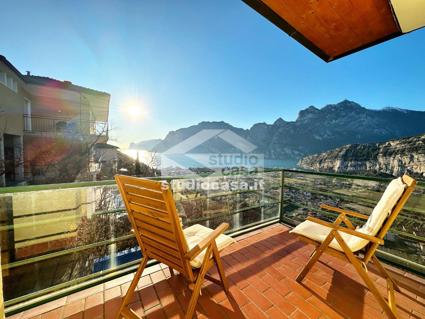Casa Unifamiliare in vendita a Nago-Torbole