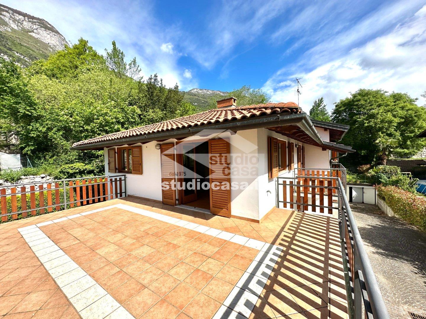 Villa Bifamiliare in vendita a Dro