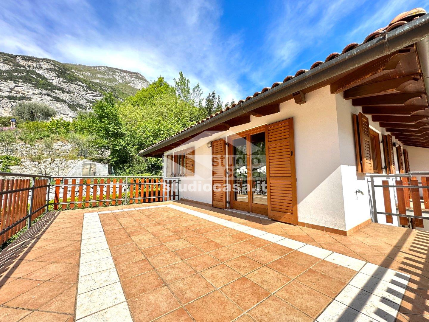 Villa Bifamiliare in vendita a Dro