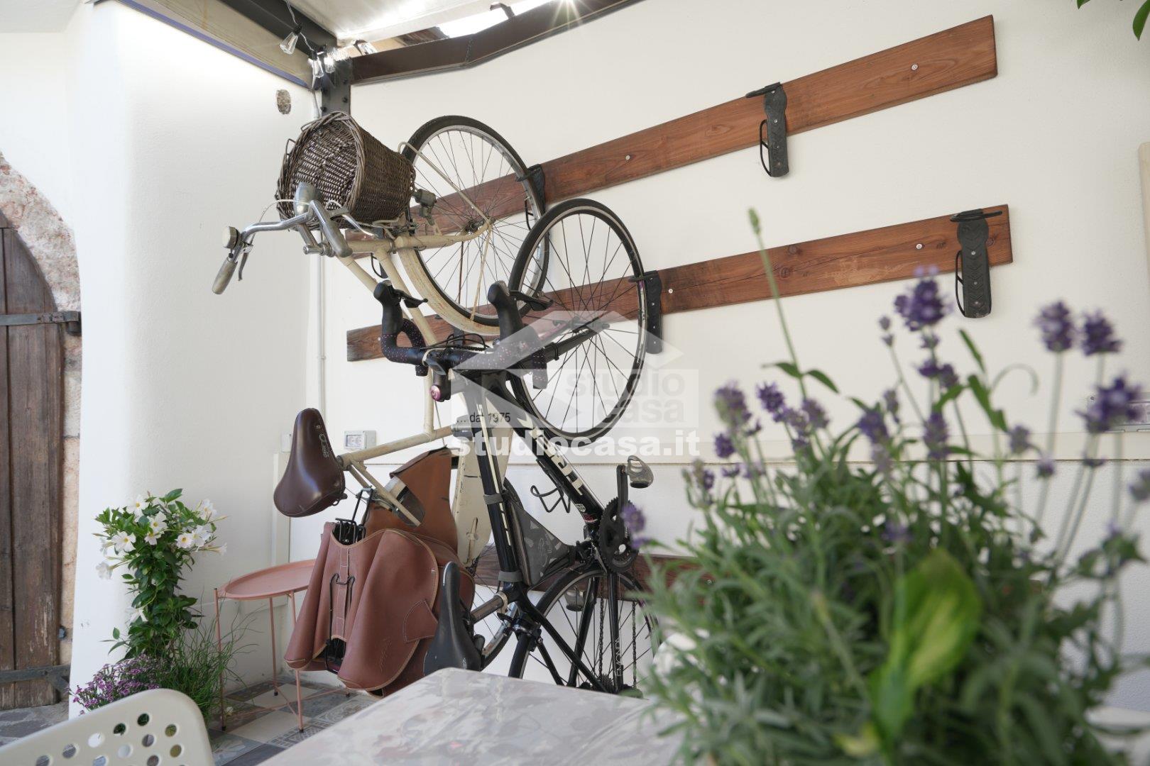 Albergo / Hotel in vendita a Dro